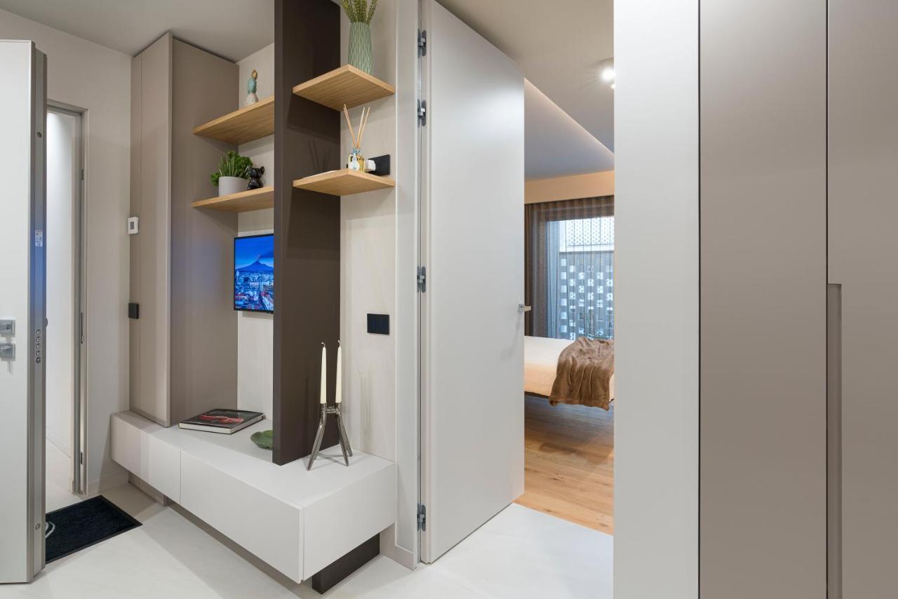 Aera Luxury Suites - 303 304 305 Катанія Екстер'єр фото