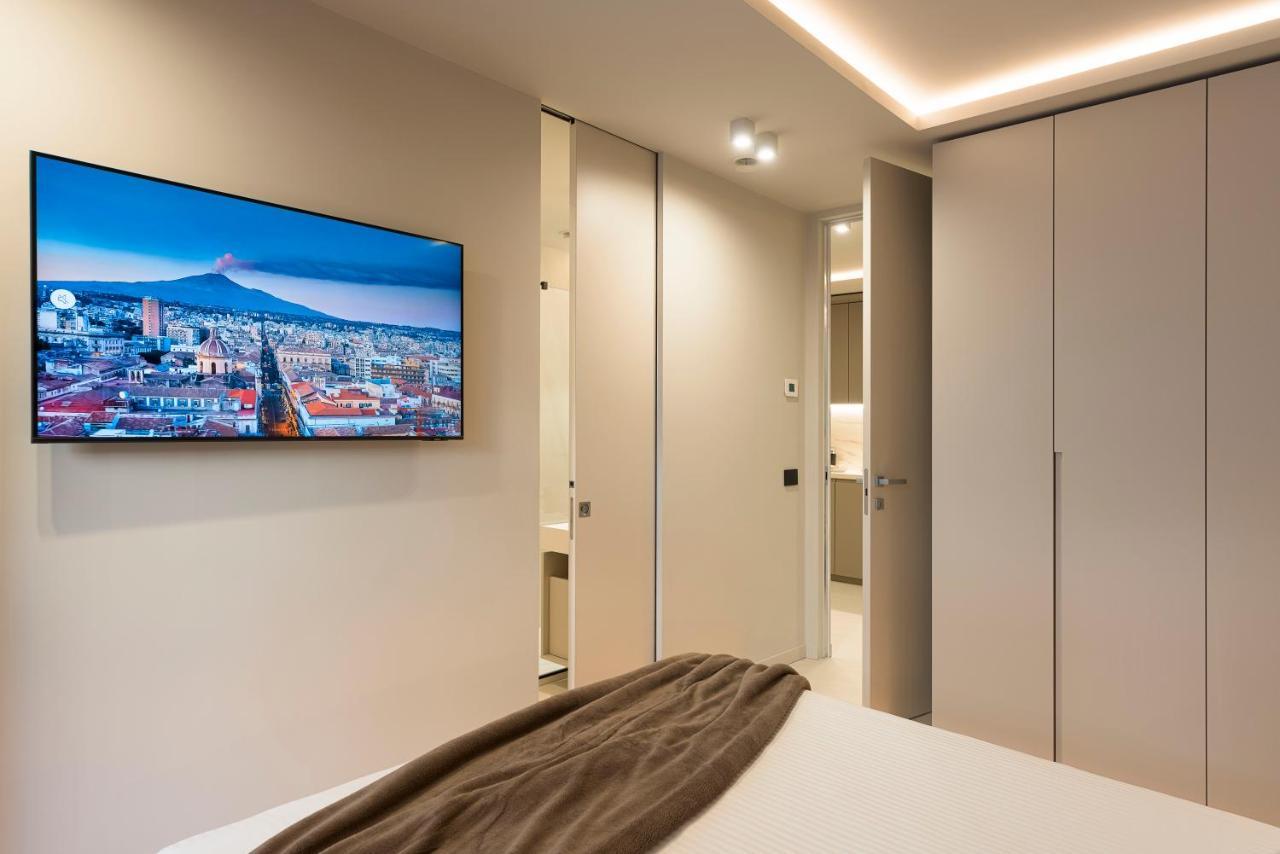 Aera Luxury Suites - 303 304 305 Катанія Екстер'єр фото